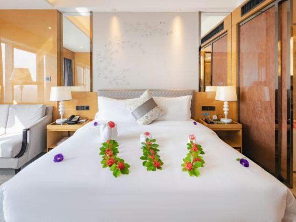 Wanning Yingbin Hotel ภายนอก รูปภาพ