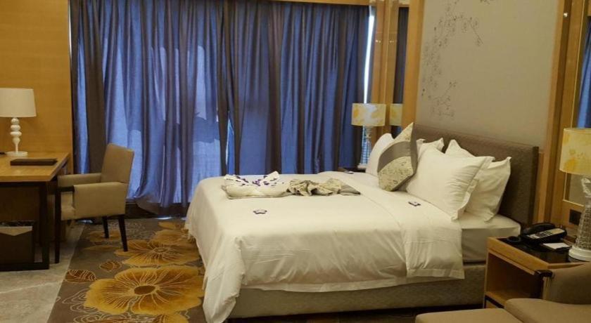 Wanning Yingbin Hotel ภายนอก รูปภาพ